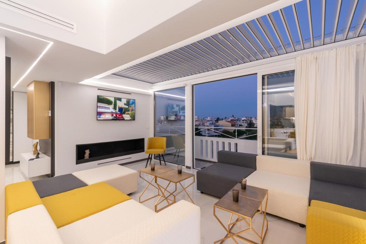 Daire H Experience Spectacular Rooftop Loft *