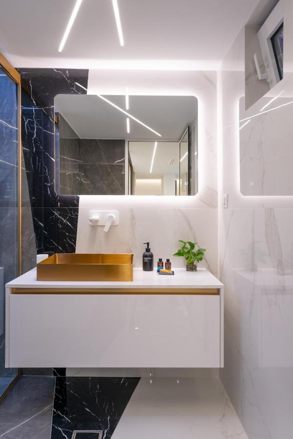 Daire H Experience Spectacular Rooftop Loft Kandiye